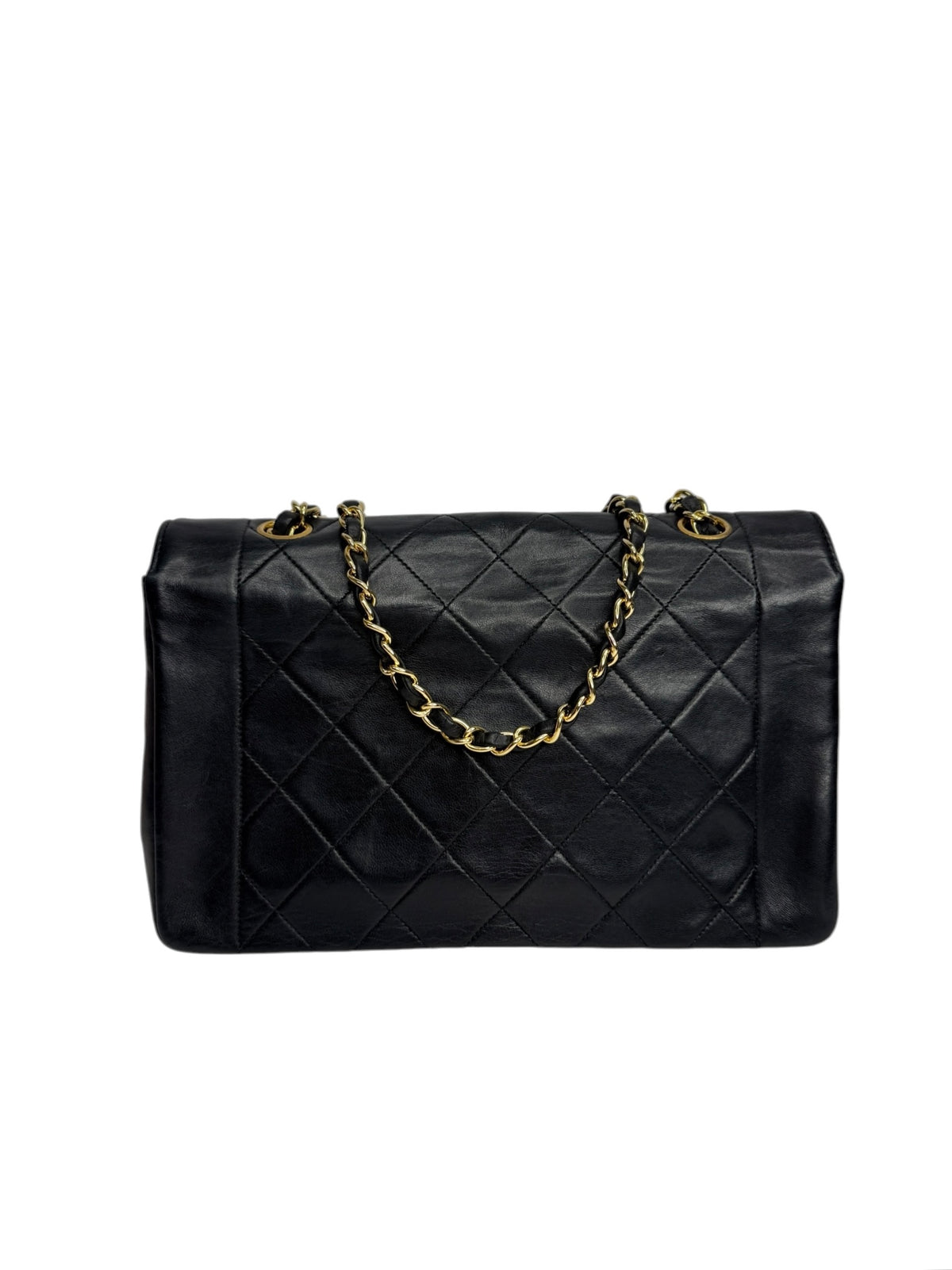 Chanel Vintage Black Lambskin Diana Flap Medium T8947