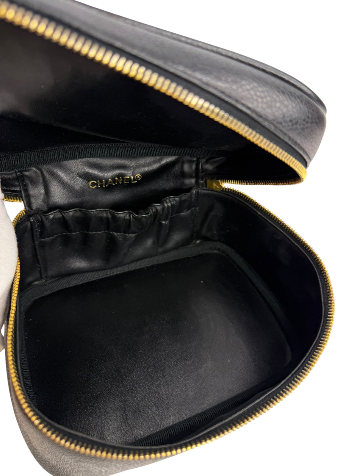Chanel Vintage Black Caviar Cosmetic Case T8857