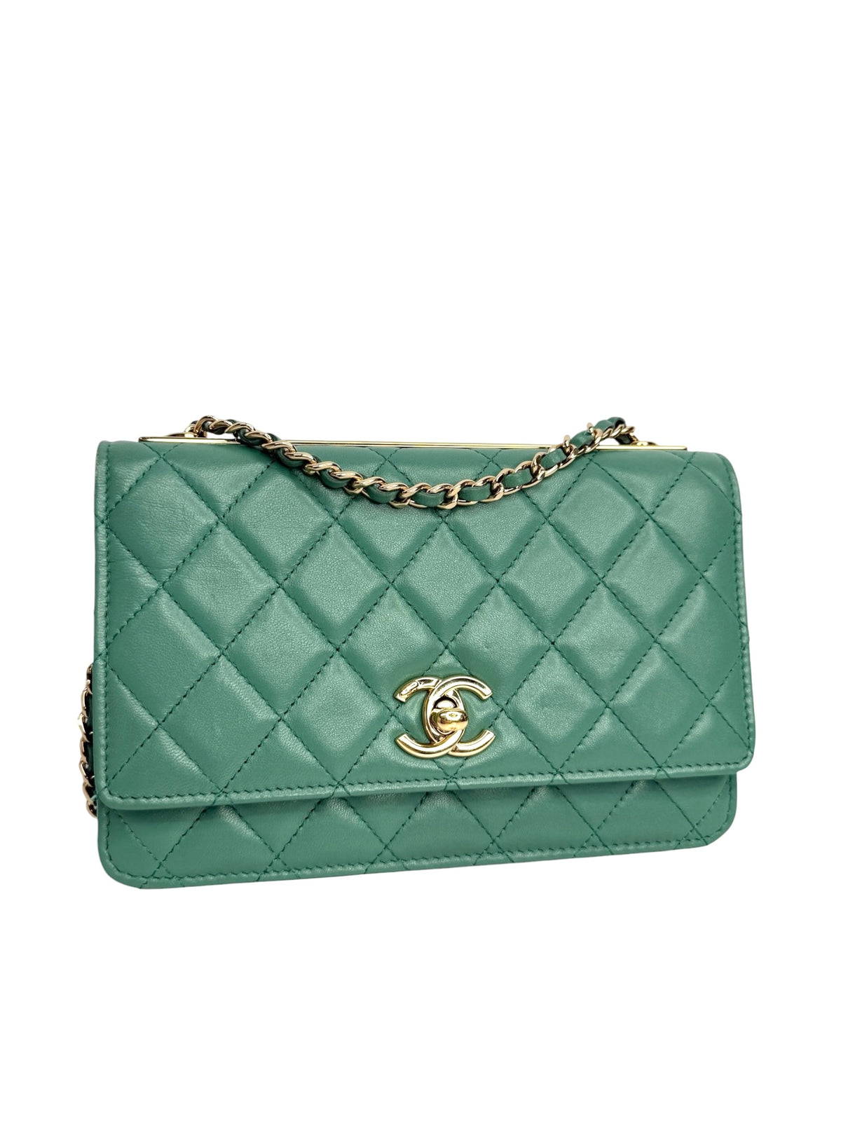 Chanel Green Quilted Lambskin Trendy CC Wallet On Chain T8925