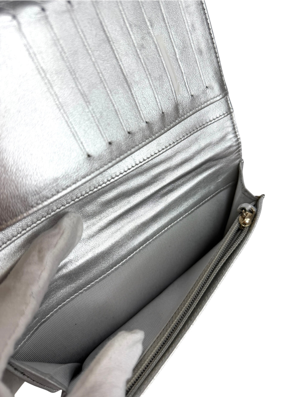 Chanel Silver Metallic Reissue Wallet T9176