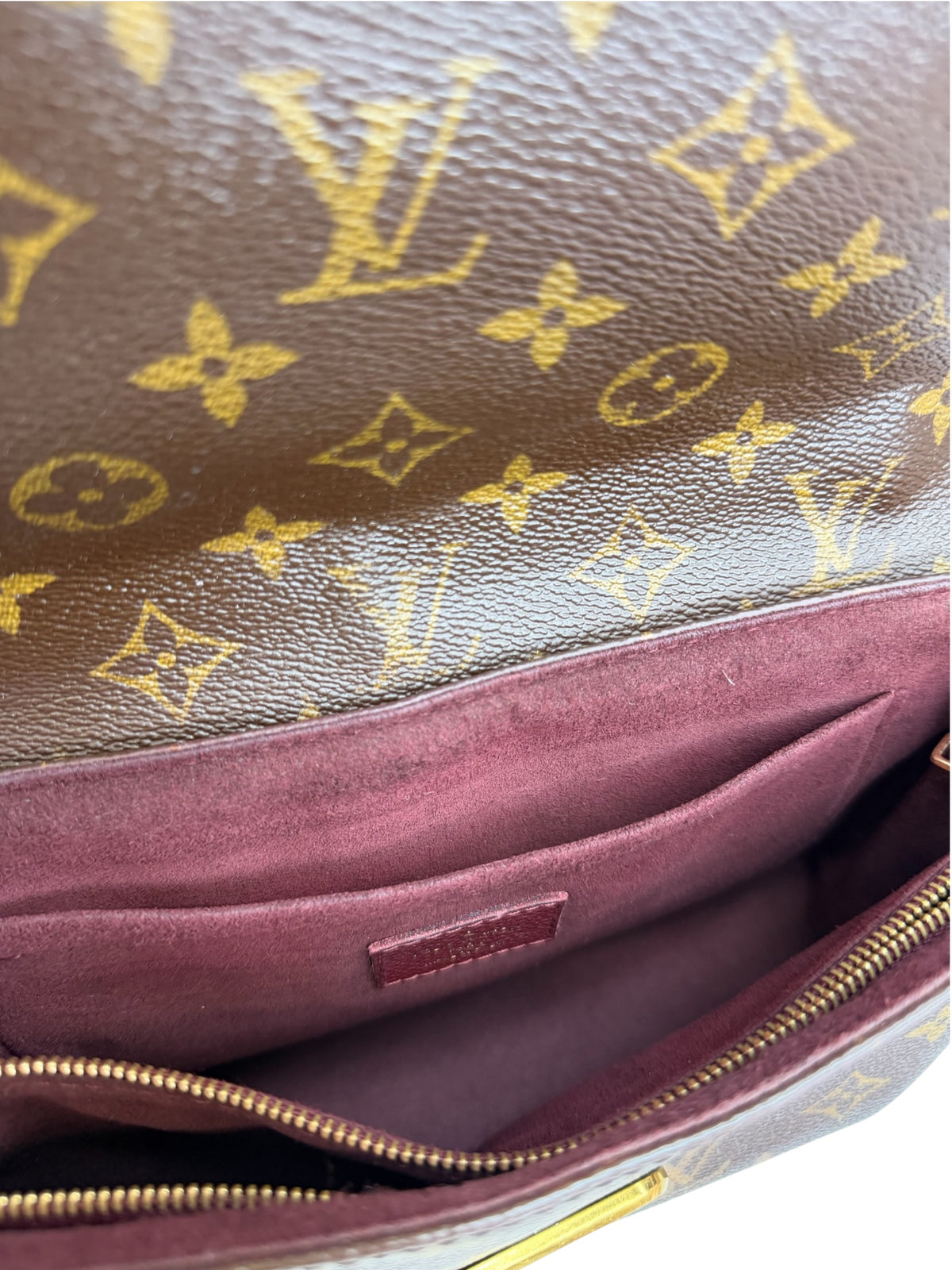 Louis Vuitton Monogram Saint Placide T9171