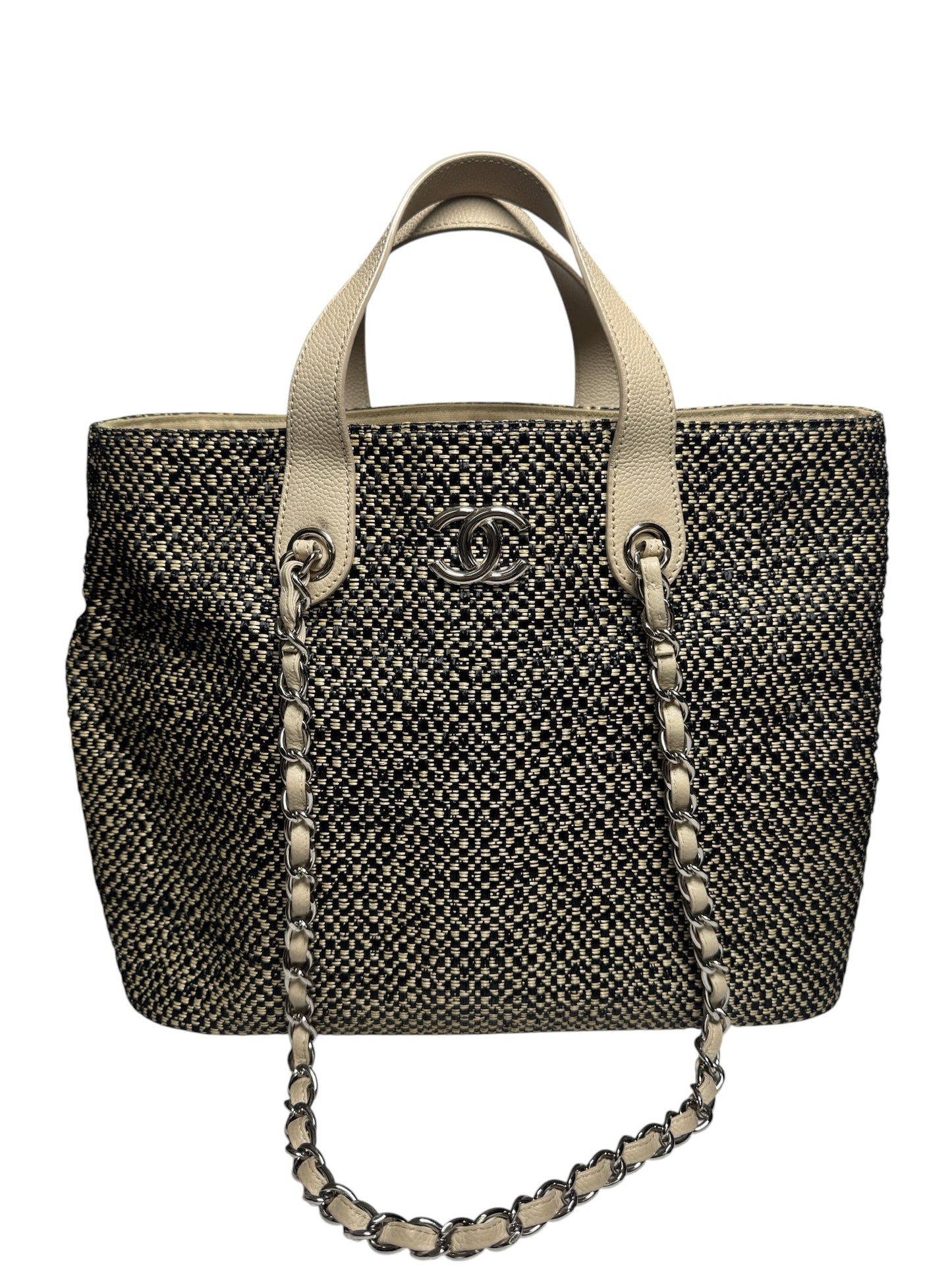 chanel tote shw