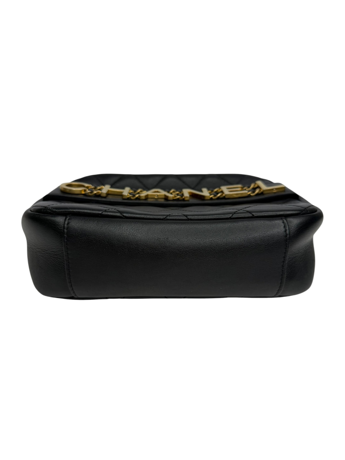 Chanel Black Quilted Calfskin Enchained Camera Case T9208