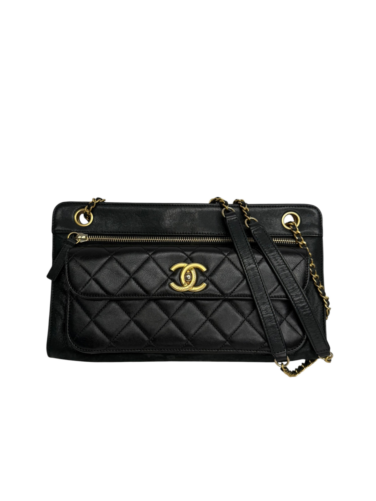 Chanel Black Quilted Front Flap Shoulder T9225