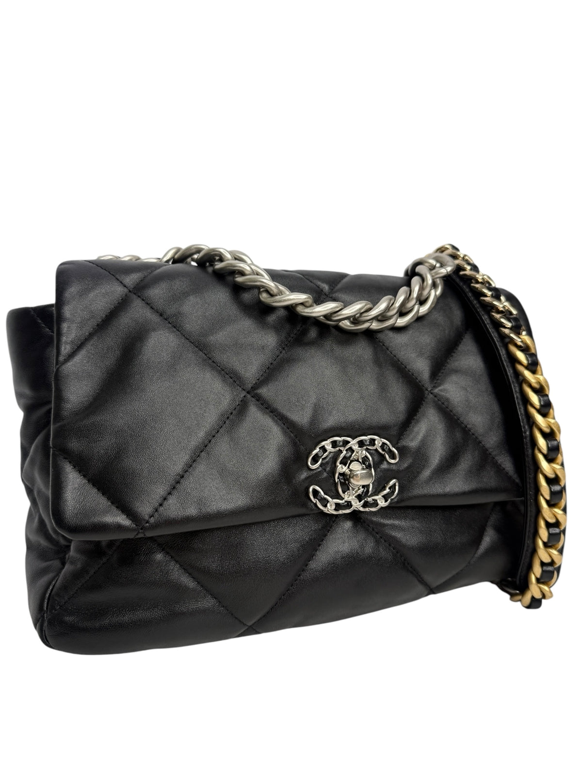 Chanel 19 Large Black Flap T9036