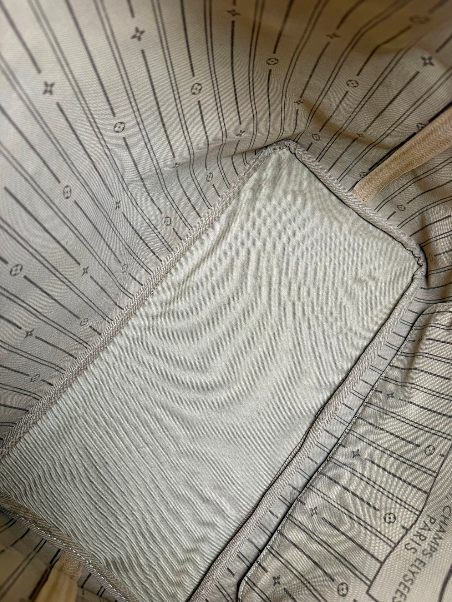 Louis Vuitton Monogram Neverfull GM
