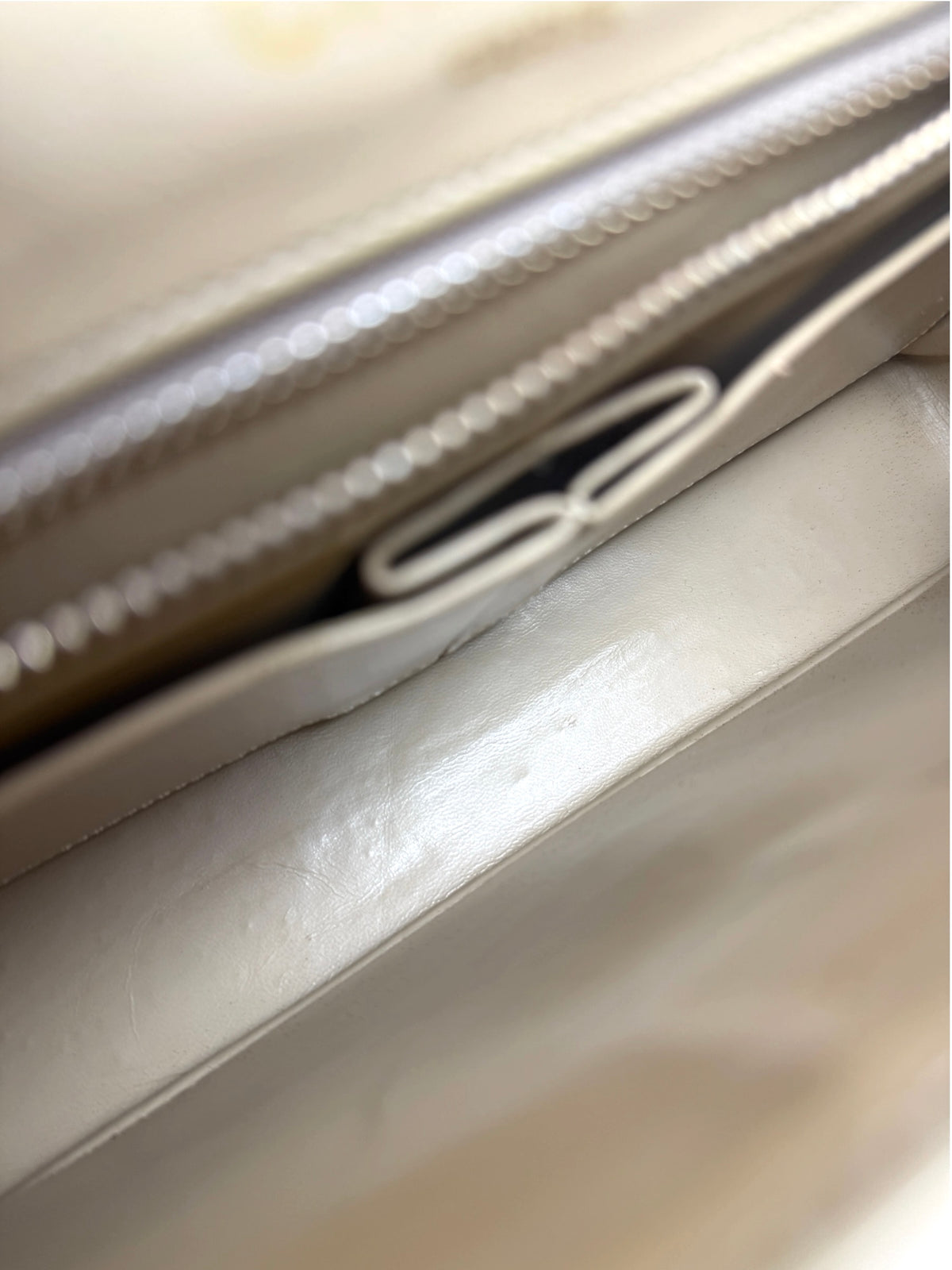 Chanel Vintage Beige Double Flap T9098
