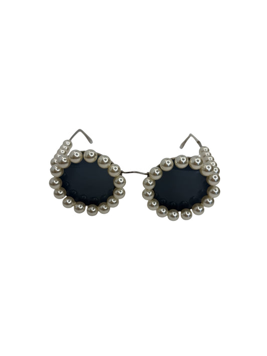 Chanel Pearl Circular Sunglasses T1075